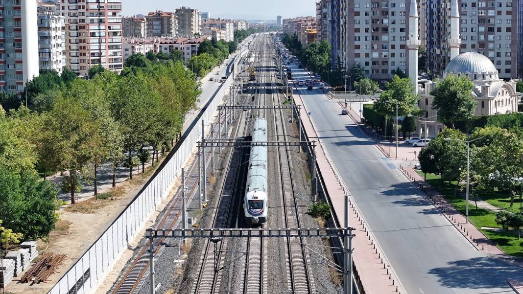 Başkan Altay'dan önemli duyuru: Banliyö aracı alımı için ihale süreci başladı 4